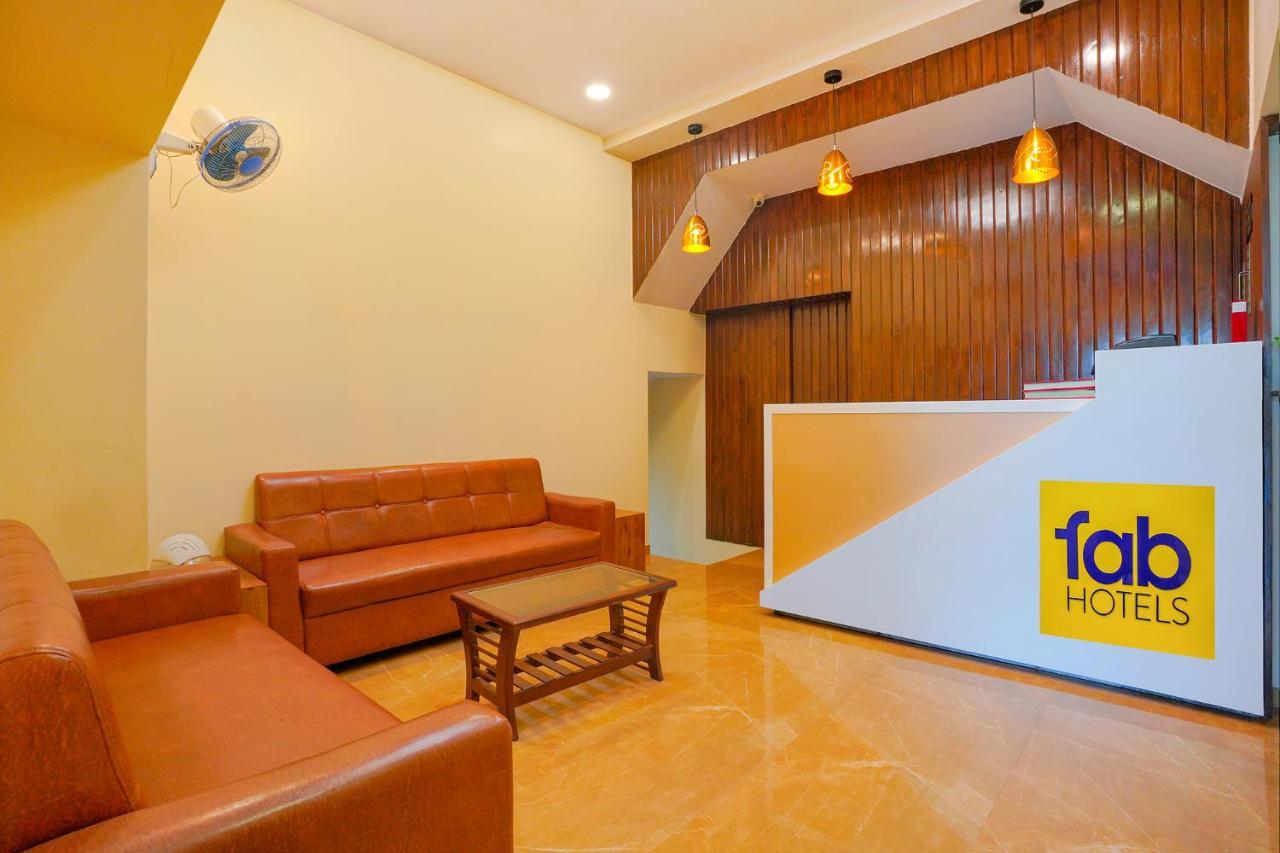 Hotel Fabexpress Colaba Grand Bombay Exterior foto