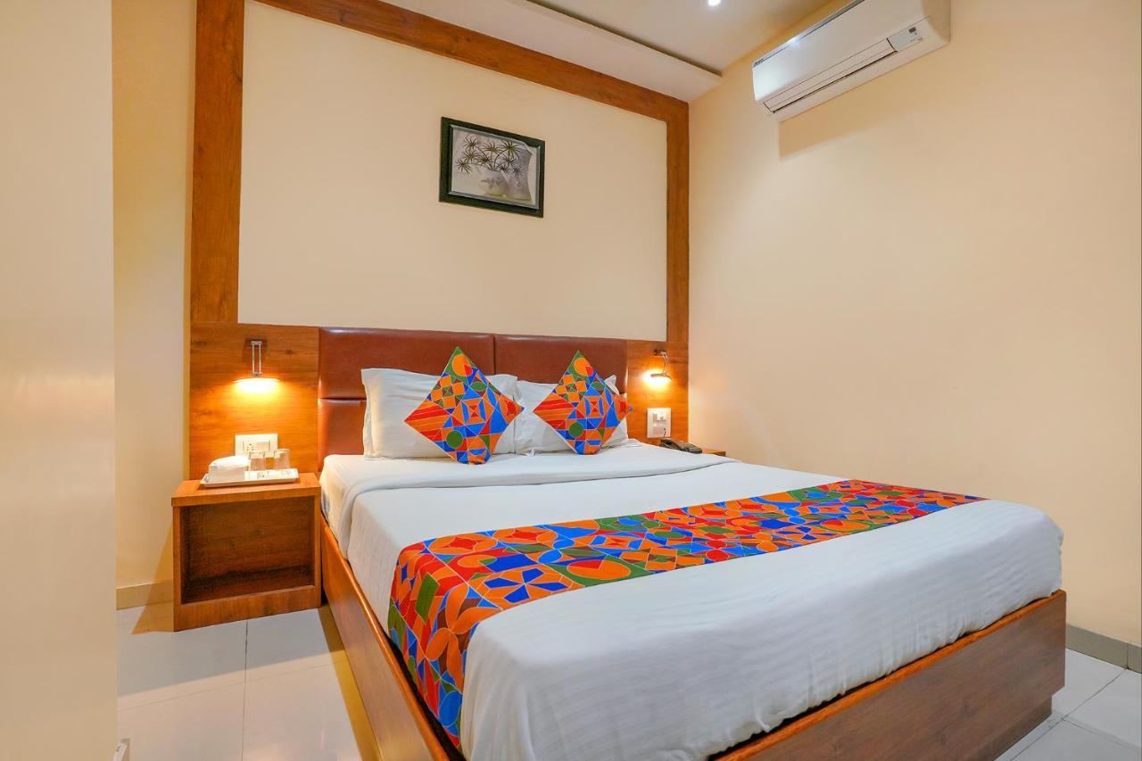Hotel Fabexpress Colaba Grand Bombay Exterior foto