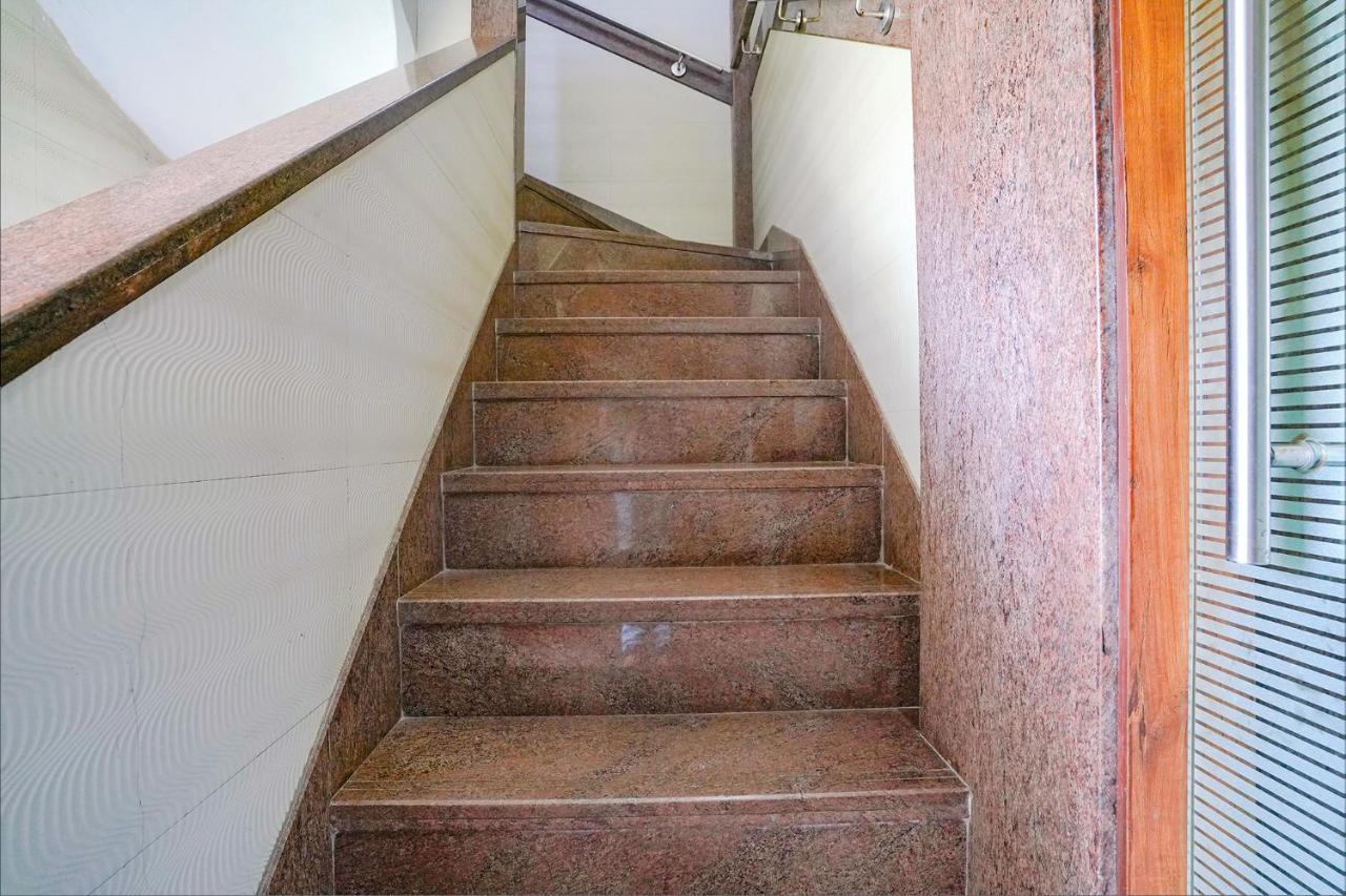 Hotel Fabexpress Colaba Grand Bombay Exterior foto