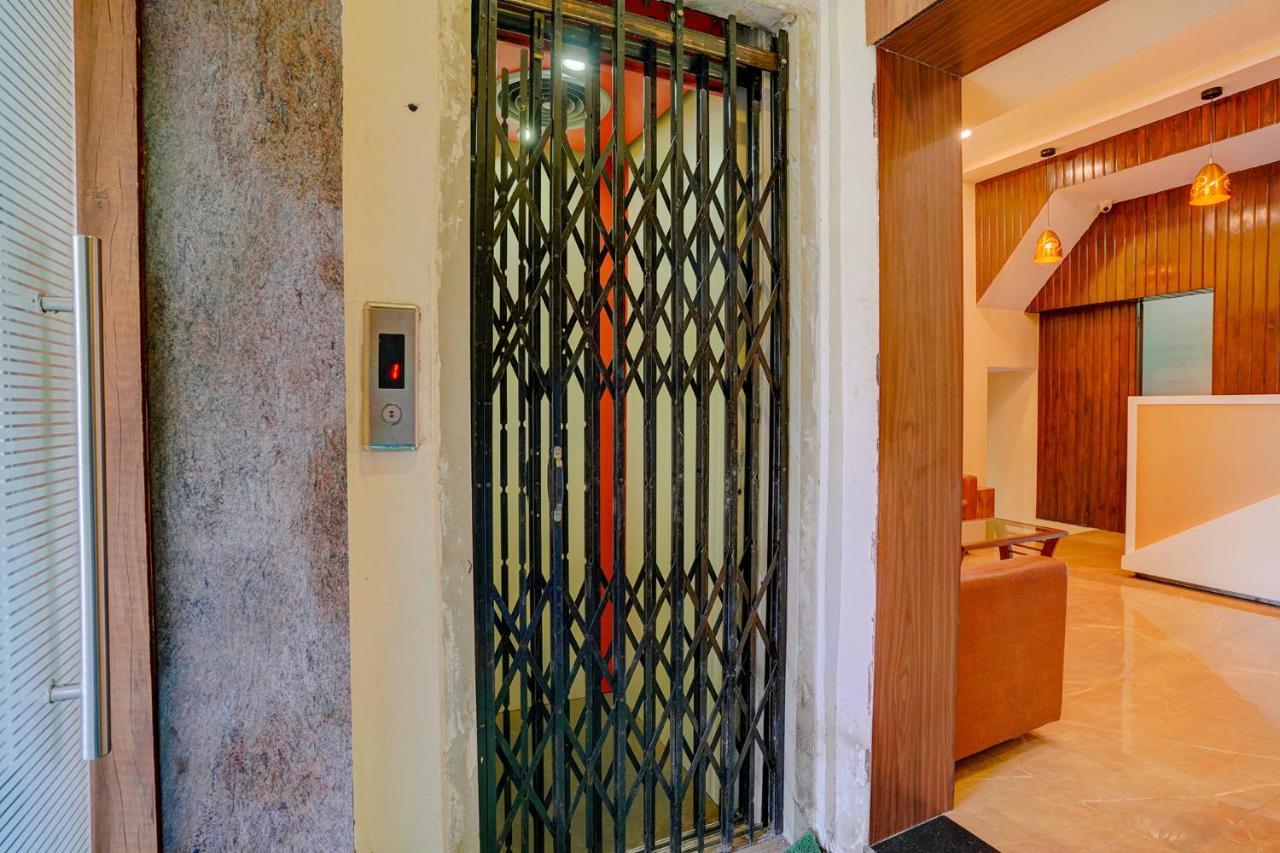 Hotel Fabexpress Colaba Grand Bombay Exterior foto